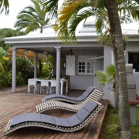 La Charmante Villa Coco Avec Magnifique Vue Mer Le Marin Luaran gambar